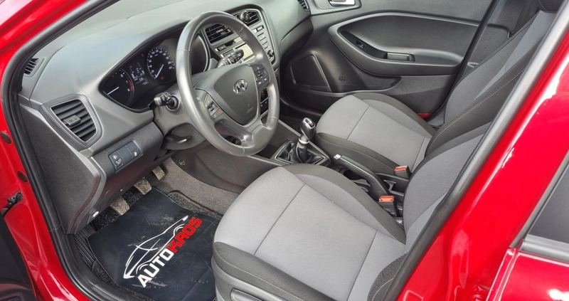 Hyundai i20 cena 41999 przebieg: 77100, rok produkcji 2017 z Skoki małe 301